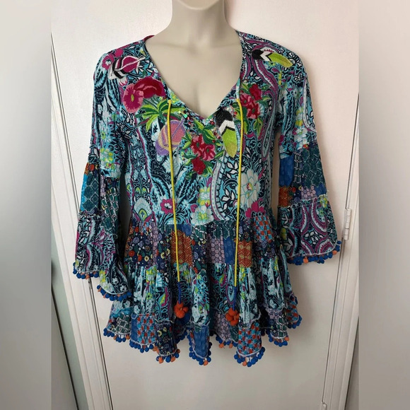 Moroccan Night Printed sequin Bell Sleeve Dress
Boho chic Kaftan Dress Pom-poms - Picture 3 of 9